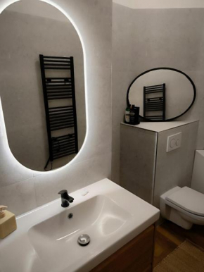 Arty Street Apartment Krymska